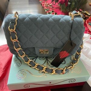 Elegant Quilted Chain Shoulder Bag - Blue